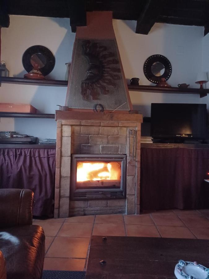 La Vieja Escuela Villa Fuentes de Rubielos Exteriör bild